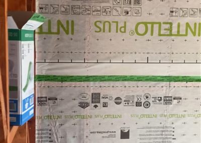 Montaj membrană barieră de vapori la mansardă — sistem complet nZEBroof